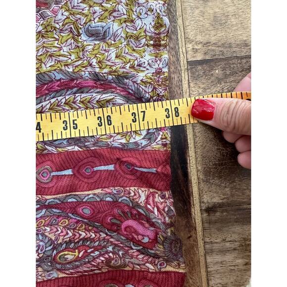 Vintage Paisley Fringe Scarf Red Gray Boho Chic Lightweight Wrap Shawl - Picture 5 of 5